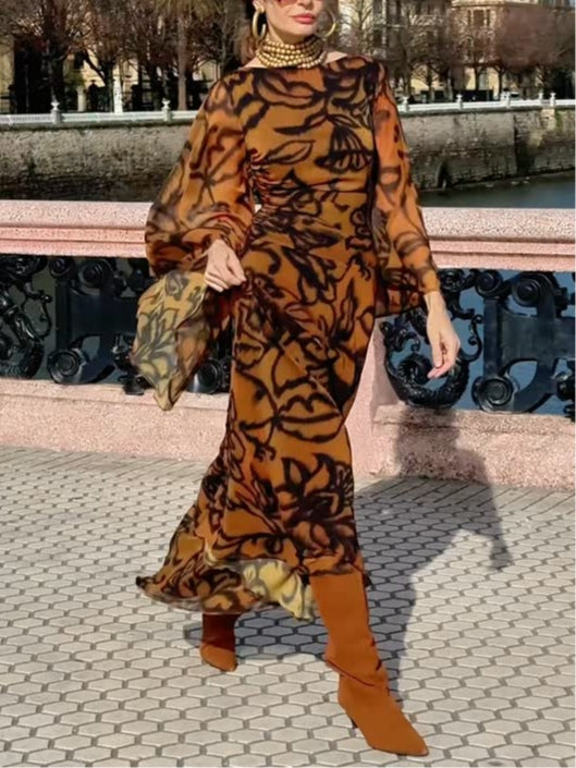 Vestito lungo marrone stampato con maniche larghe