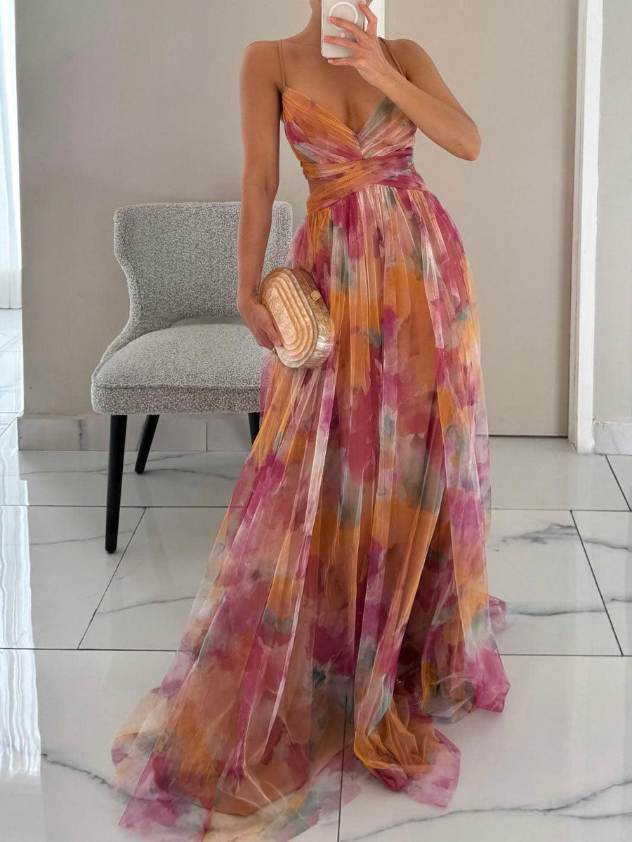 Elegante Abito Maxi A-Line con Stampa Floreale Dipinta e Scollatura a V