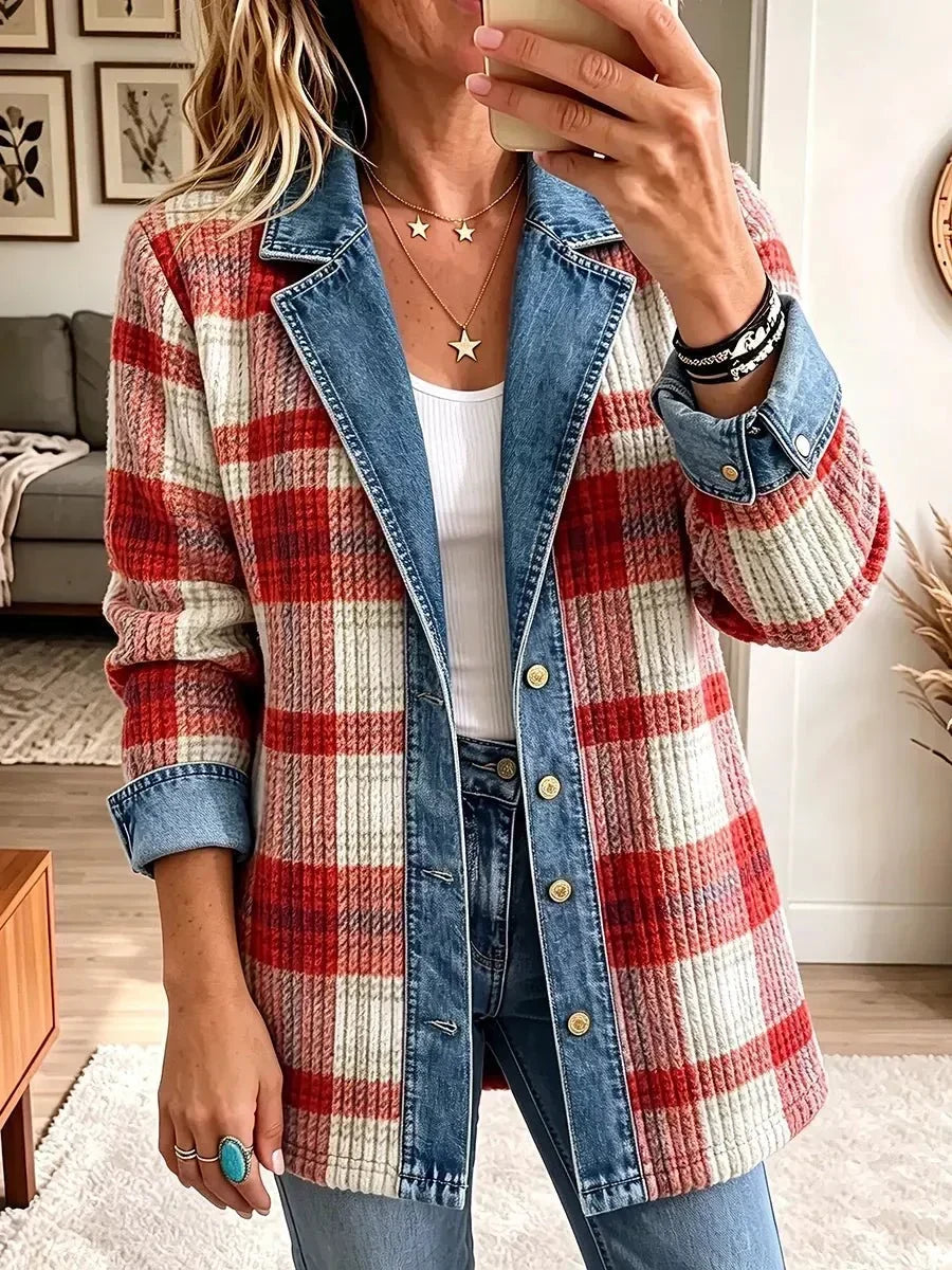 Scarlett | Giacca in Maglia a Quadri Rossi con Dettagli Jeans