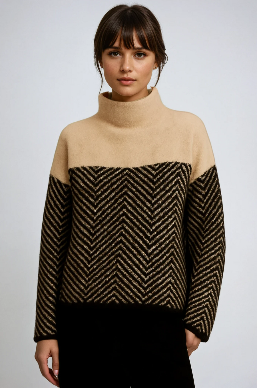 Halle | Maglione Chevron a Collo Imbuto