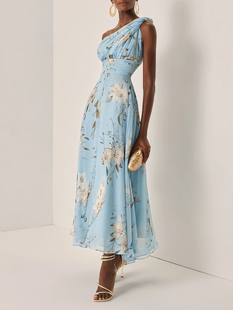 Abito Maxi Plissettato in Chiffon a Spalla Scoperta Blu Chiaro