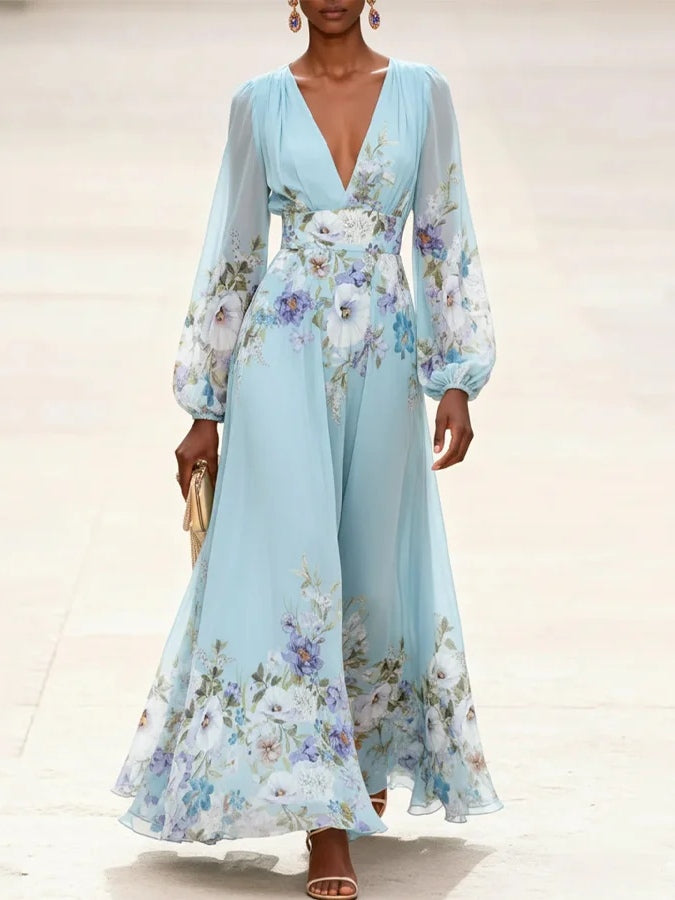 Abito Maxy Stampato in Chiffon Azzurro Chiaro con Scollatura a V