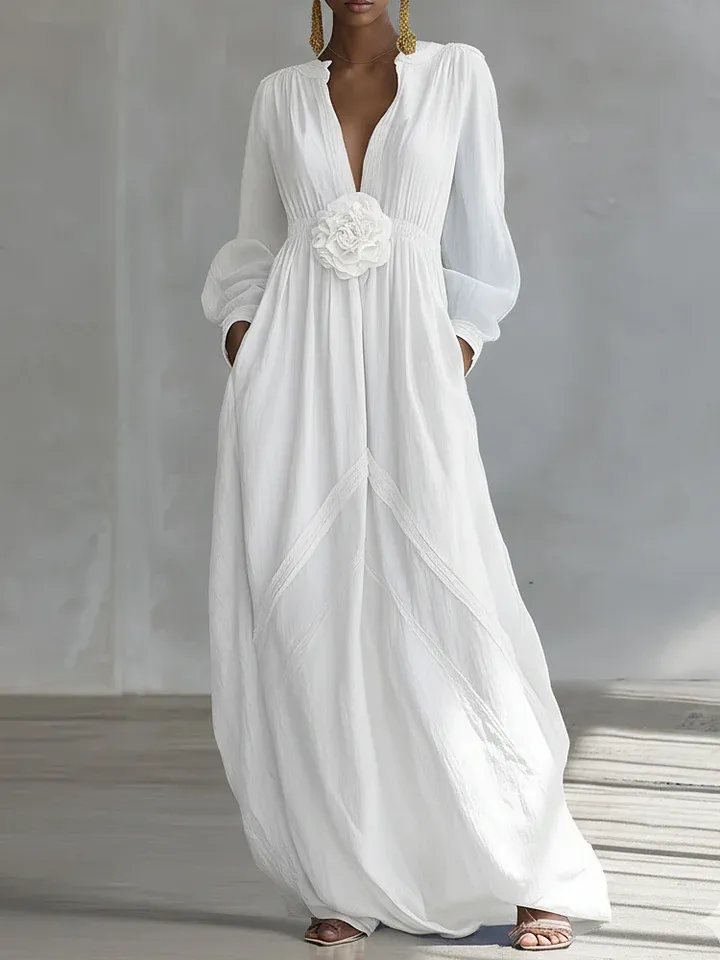 Abito Maxi Florale Bianco con Scollo a V Profondo