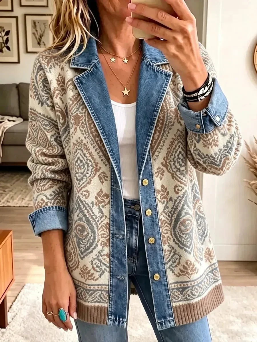 Amelia | Giacca in Maglia Etnica Beige con Dettagli Jeans